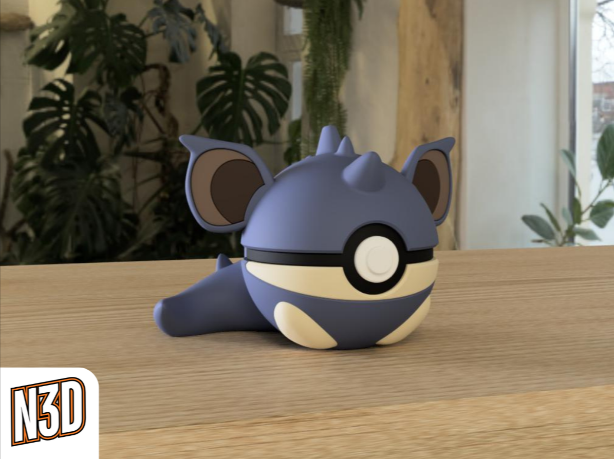 0031 Nidoqueen PokeBall Collectible